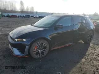 2025 Hyundai Ioniq 5 с VIN KM8KNDA80SU007589, выставлен на аукционе Copart как лот 87965845 с пробегом 21 миль миль и Списание • Salvage title. История ставок и продаж доступна на DreamBid. Изображение 1.