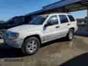 2000 Jeep Grand Cherokee Laredo с VIN 1J4G248S9YC394026, выставлен на аукционе Copart как лот 85932135 с пробегом 196 538 миль миль и Списание • Salvage title. История ставок и продаж доступна на DreamBid. Изображение 1.