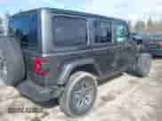 2025 Jeep Wrangler Sahara с VIN 1C4PJXENXSW527925, выставлен на аукционе IAAI как лот 41818650 с пробегом 5 478 миль миль и . История ставок и продаж доступна на DreamBid. Изображение 4.
