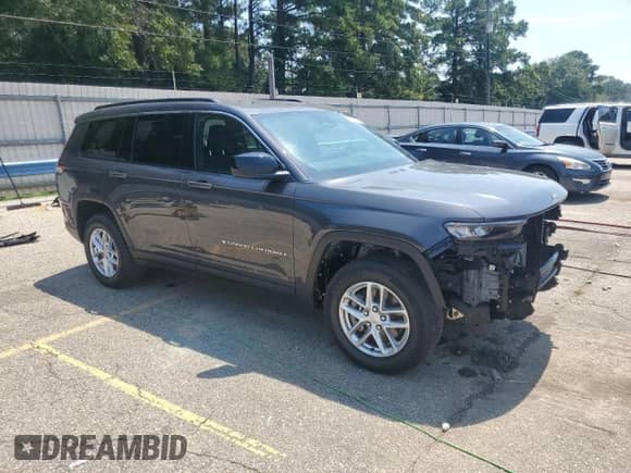 2025 Jeep Grand Cherokee Altitude X z VIN 1C4RJJAG7S8647151, wystawiony jako Copart lot #70148775 z przebiegiem 6 289 mil mil oraz Szkoda całkowita • Salvage title. Historia ofert i sprzedaży dostępna na DreamBid. Obrazek 4.