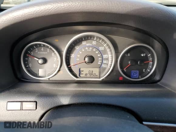 2010 Hyundai Veracruz Limited с VIN KM8NU4CC6AU128126, выставлен на аукционе Copart как лот 87320244 с пробегом 187 950 миль миль и Списание • Salvage title. История ставок и продаж доступна на DreamBid. Изображение 9.