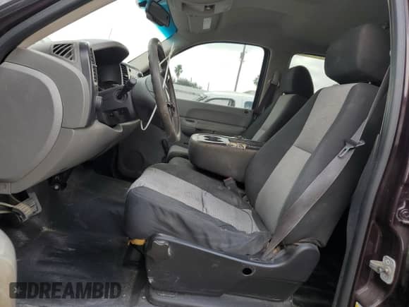 2008 Chevrolet Silverado 1500 2LT with VIN 2GCEC13JX81100274, listed as a Copart auction lot 43967765 with 277,490 mi miles and Salvage title. Bid and sale history available at DreamBid. Image 7.