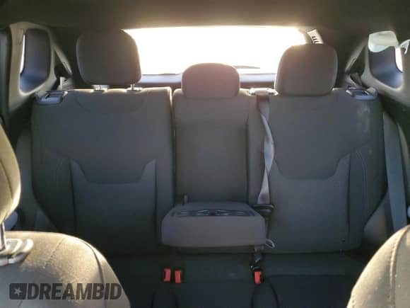 2025 Jeep Compass Sport z VIN 3C4NJDAN9ST516030, wystawiony jako Copart lot #52292005 z przebiegiem 2 094 mil mil oraz Szkoda całkowita • Salvage title. Historia ofert i sprzedaży dostępna na DreamBid. Obrazek 10.