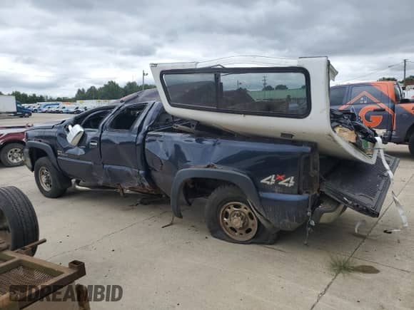 2006 Chevrolet Silverado 2500HD LS with VIN 1GCHK29D96E251688, listed as a Copart auction lot 69435665 with 171,210 mi miles and Salvage title. Bid and sale history available at DreamBid. Image 2.