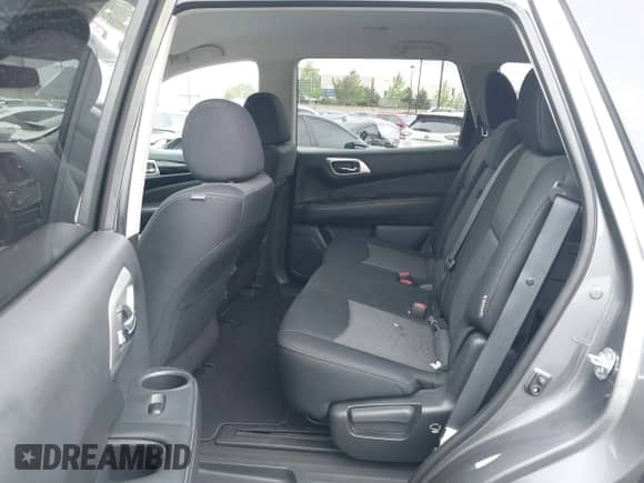 2018 Nissan Pathfinder S with VIN 5N1DR2MN2JC621860, listed as a IAAI auction lot 42192719 with 52,762 mi miles and . Bid and sale history available at DreamBid. Image 8.