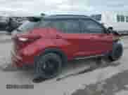 2022 Nissan Kicks SR z VIN 3N1CP5DV0NL529120, wystawiony jako Copart lot #84788215 z przebiegiem 28 411 mil mil oraz Szkoda całkowita • Salvage title. Historia ofert i sprzedaży dostępna na DreamBid. Obrazek 3.