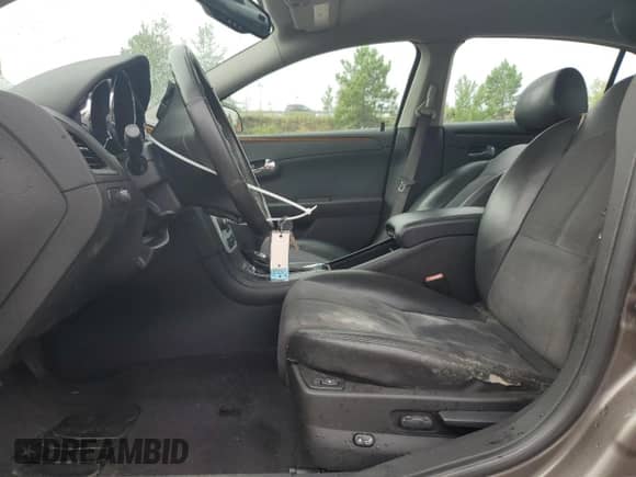 2010 Chevrolet Malibu 2LT с VIN 1G1ZD5EB2A4123157, выставлен на аукционе Copart как лот 67612725 с пробегом 110 282 миль миль и Списание • Salvage title. История ставок и продаж доступна на DreamBid. Изображение 7.