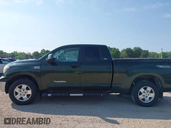 2010 Toyota Tundra с VIN 5TFUY5F15AX137953, выставлен на аукционе IAAI как лот 42655445 с пробегом 163 572 миль миль и . История ставок и продаж доступна на DreamBid. Изображение 14.