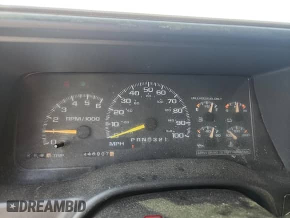 1997 GMC Sierra 1500 с VIN 2GTEK19R3V1554913, выставлен на аукционе Copart как лот 80281485 с пробегом 246 907 миль миль и Списание • Salvage title. История ставок и продаж доступна на DreamBid. Изображение 9.