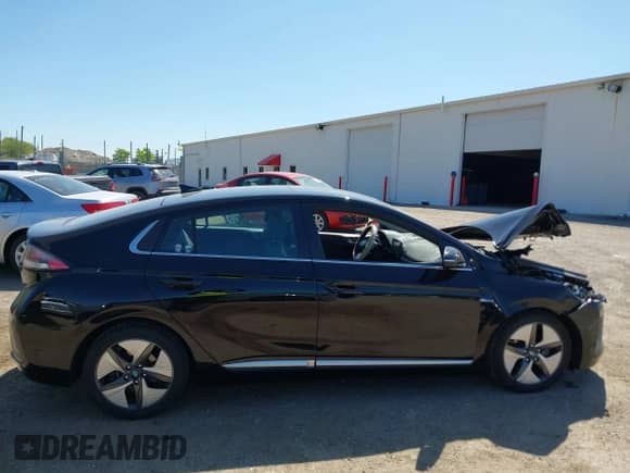 2020 Hyundai Ioniq SEL с VIN KMHC85LC5LU221434, выставлен на аукционе IAAI как лот 42230736 с пробегом 83 423 миль миль и . История ставок и продаж доступна на DreamBid. Изображение 14.