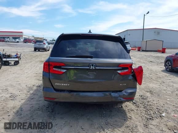 2023 Honda Odyssey Elite с VIN 5FNRL6H92PB009346, выставлен на аукционе IAAI как лот 42657430 с пробегом 45 332 миль миль и . История ставок и продаж доступна на DreamBid. Изображение 17.