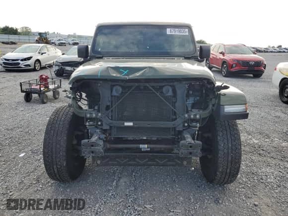 2021 Jeep Wrangler Unlimited Sahara High Altitude with VIN 1C4HJXEN5MW733905, listed as a Copart auction lot 67919035 with 42,037 mi miles and Salvage title. Bid and sale history available at DreamBid. Image 5.