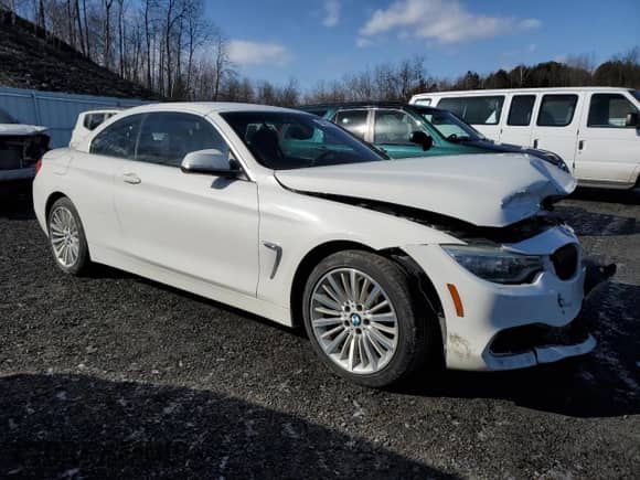 2014 BMW 4 Series 428i xDrive с VIN WBA3T1C54EPS98016, выставлен на аукционе Copart как лот 43812335 с пробегом 57 634 миль миль и Списание • Salvage title. История ставок и продаж доступна на DreamBid. Изображение 4.