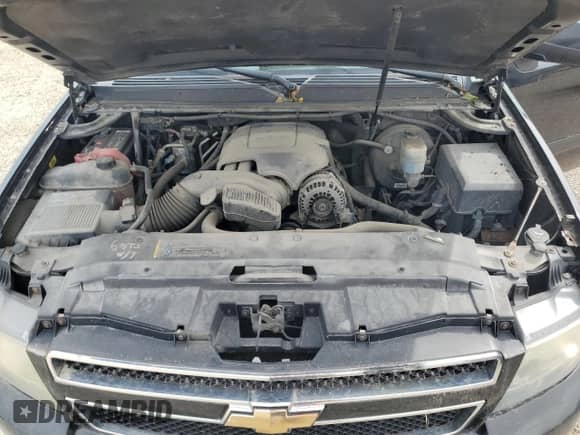 2009 Chevrolet Tahoe 2LT z VIN 1GNFK23059R294328, wystawiony jako Copart lot #80182135 z przebiegiem 299 205 mil mil oraz Czysty tytuł • Clean title. Historia ofert i sprzedaży dostępna na DreamBid. Obrazek 12.