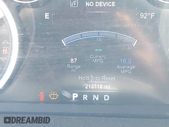 2015 Ram 1500 Big Horn z VIN 1C6RR6LG1FS661002, wystawiony jako IAAI lot #43402772 z przebiegiem 213 718 mil mil oraz . Historia ofert i sprzedaży dostępna na DreamBid. Obrazek 15.