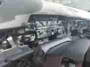 2025 BMW M3 Competition xDrive z VIN WBS33HJ02SFT70800, wystawiony jako IAAI lot #42792758 z przebiegiem 3 244 mil mil oraz . Historia ofert i sprzedaży dostępna na DreamBid. Obrazek 7.