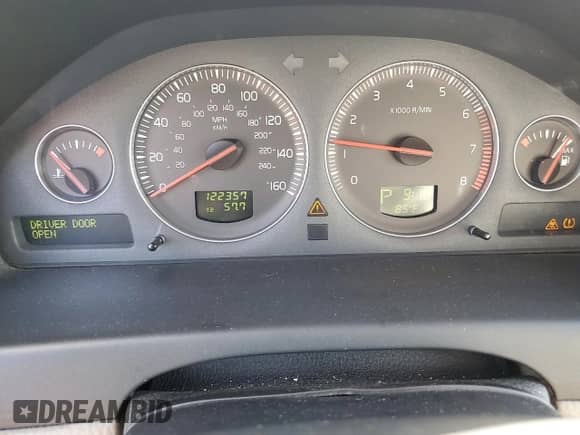 2008 Volvo S60 2.5T с VIN YV1RH592382689429, выставлен на аукционе Copart как лот 58556345 с пробегом 122 357 миль миль и Списание • Salvage title. История ставок и продаж доступна на DreamBid. Изображение 9.