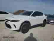 2023 Dodge Hornet GT z VIN ZACNDFAN3P3A03736, wystawiony jako Copart lot #83964084 z przebiegiem 20 095 mil mil oraz Szkoda całkowita • Salvage title. Historia ofert i sprzedaży dostępna na DreamBid. Obrazek 1.