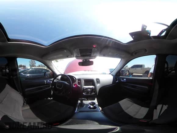 2018 Dodge Durango SXT with VIN 1C4RDHAG8JC371753, listed as a IAAI auction lot 42615778 with 67,357 mi miles and . Bid and sale history available at DreamBid. Image 18.