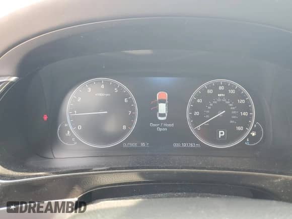 2015 Hyundai Equus Signature with VIN KMHGH4JH6FU095812, listed as a Copart auction lot 62262895 with 101,763 mi miles and Salvage title. Bid and sale history available at DreamBid. Image 9.