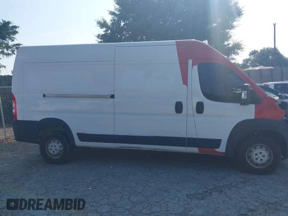 2019 Ram ProMaster Cargo z VIN 3C6TRVDGXKE543090, wystawiony jako IAAI lot #42055197 z przebiegiem 150 303 mil mil oraz . Historia ofert i sprzedaży dostępna na DreamBid. Obrazek 13.
