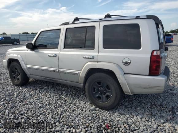 2006 Jeep Commander Limited z VIN 1J8HH58N86C283563, wystawiony jako Copart lot #64751605 z przebiegiem 203 567 mil mil oraz Szkoda całkowita • Salvage title. Historia ofert i sprzedaży dostępna na DreamBid. Obrazek 2.