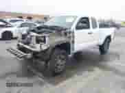 2019 Toyota Tacoma SR с VIN 5TFSX5EN7KX065590, выставлен на аукционе IAAI как лот 43526947 с пробегом 90 082 миль миль и . История ставок и продаж доступна на DreamBid. Изображение 2.