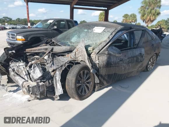 2016 Toyota Camry XLE с VIN 4T1BF1FK4GU555621, выставлен на аукционе IAAI как лот 43535919 с пробегом Не указан миль и . История ставок и продаж доступна на DreamBid. Изображение 2.