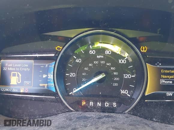 2017 Ford Explorer Limited z VIN 1FM5K7F8XHGC75136, wystawiony jako IAAI lot #43440453 z przebiegiem 122 807 mil mil oraz . Historia ofert i sprzedaży dostępna na DreamBid. Obrazek 7.