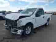 2018 Ford F-150 XL z VIN 1FTMF1CB2JKC55032, wystawiony jako IAAI lot #42788757 z przebiegiem 107 335 mil mil oraz . Historia ofert i sprzedaży dostępna na DreamBid. Obrazek 2.