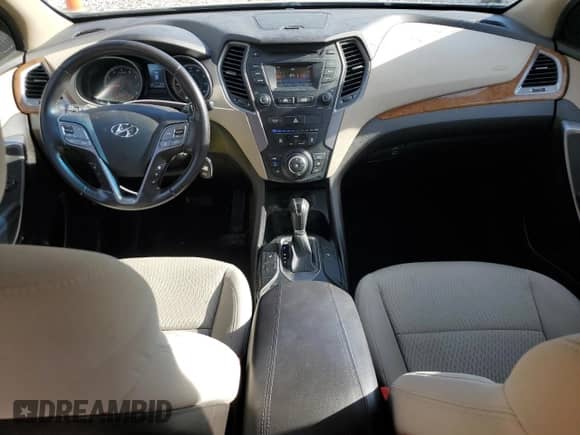 2014 Hyundai Santa Fe z VIN 5XYZUDLB7EG177484, wystawiony jako Copart lot #82601495 z przebiegiem 101 832 mil mil oraz Szkoda całkowita • Salvage title. Historia ofert i sprzedaży dostępna na DreamBid. Obrazek 8.