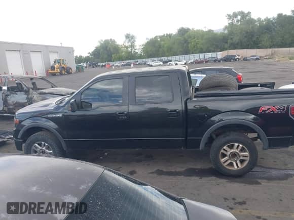 2013 Ford F-150 XL z VIN 1FTFW1EF7DKF56294, wystawiony jako IAAI lot #43041303 z przebiegiem 95 837 mil mil oraz . Historia ofert i sprzedaży dostępna na DreamBid. Obrazek 15.