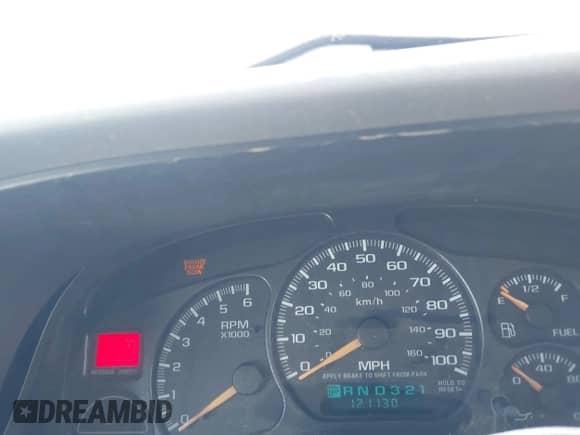 2002 Chevrolet Suburban LT с VIN 3GNEC16Z72G330118, выставлен на аукционе IAAI как лот 42653212 с пробегом 121 130 миль миль и . История ставок и продаж доступна на DreamBid. Изображение 7.
