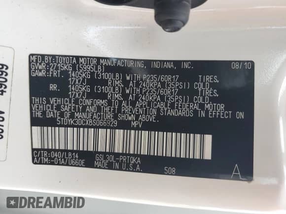 2011 Toyota Sienna XLE with VIN 5TDYK3DCXBS066929, listed as a Copart auction lot 85003385 with 212,593 mi miles and Salvage title. Bid and sale history available at DreamBid. Image 13.