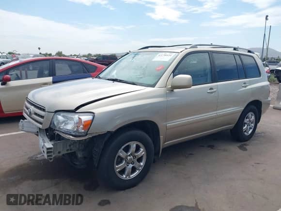 2005 Toyota Highlander с VIN JTEEP21A750115220, выставлен на аукционе IAAI как лот 43138924 с пробегом 199 464 миль миль и . История ставок и продаж доступна на DreamBid. Изображение 2.
