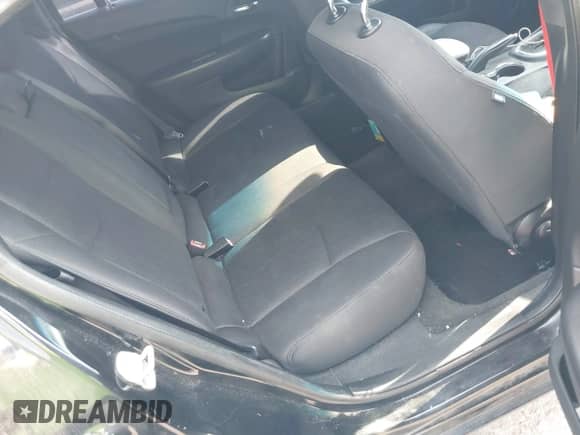 2014 Chrysler 200 Touring z VIN 1C3CCBBB0EN128560, wystawiony jako IAAI lot #43248244 z przebiegiem 185 704 mil mil oraz . Historia ofert i sprzedaży dostępna na DreamBid. Obrazek 8.