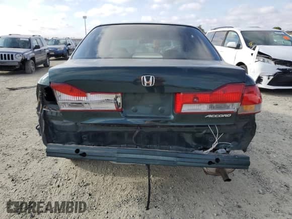 2001 Honda Accord LX with VIN 1HGCG66541A101263, listed as a Copart auction lot 71719075 with 145,331 mi miles and Salvage title. Bid and sale history available at DreamBid. Image 6.