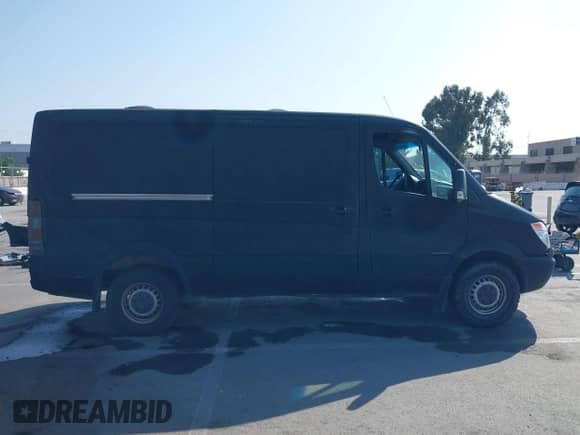 2007 Dodge Sprinter with VIN WD0PE745775163148, listed as a IAAI auction lot 42443845 with 389,024 mi miles and . Bid and sale history available at DreamBid. Image 13.