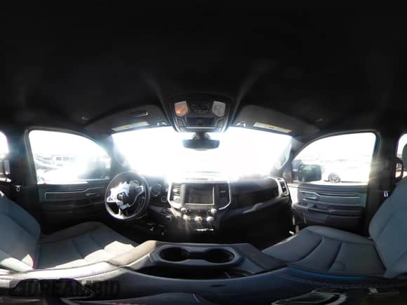 2022 Ram 1500 Big Horn z VIN 1C6RREFG9NN446003, wystawiony jako IAAI lot #42599070 z przebiegiem 61 974 mil mil oraz . Historia ofert i sprzedaży dostępna na DreamBid. Obrazek 19.