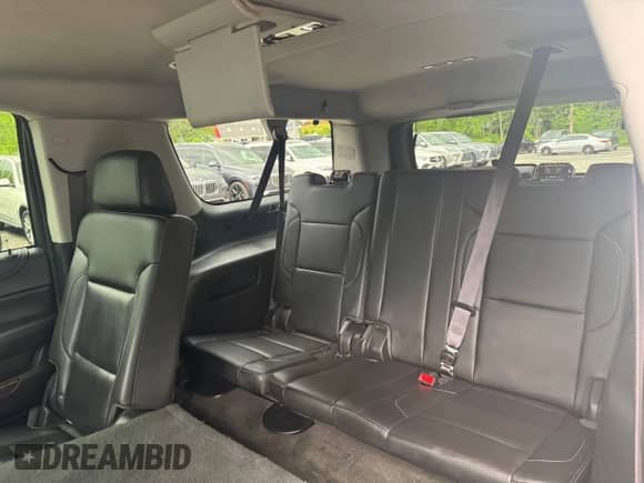 2015 Chevrolet Suburban LT с VIN 1GNSKJKC7FR205746, выставлен на аукционе Copart как лот 59420605 с пробегом 183 842 миль миль и Чистый • Clean title. История ставок и продаж доступна на DreamBid. Изображение 9.