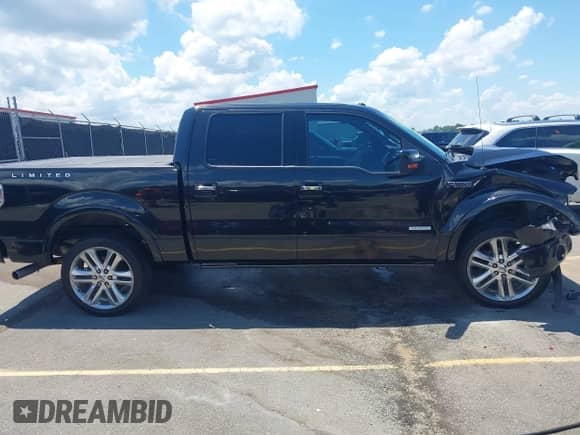 2013 Ford F-150 XLT z VIN 1FTFW1ET2DFC24259, wystawiony jako IAAI lot #42824076 z przebiegiem 116 893 mil mil oraz . Historia ofert i sprzedaży dostępna na DreamBid. Obrazek 13.