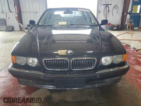 2000 BMW 7 Series 740iL with VIN WBAGH8346YDP10431, listed as a Copart auction lot 60502635 with 152,318 mi miles and Clean title. Bid and sale history available at DreamBid. Image 5.
