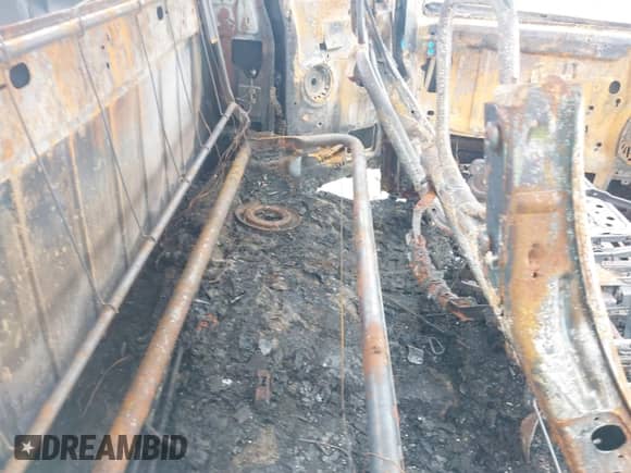 2001 Dodge 1500 с VIN 1B7HF13Y61J256339, выставлен на аукционе IAAI как лот 40468951 с пробегом 141 214 миль миль и . История ставок и продаж доступна на DreamBid. Изображение 8.