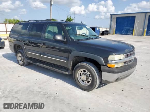 2003 Chevrolet Suburban LT z VIN 3GNGC26UX3G261624, wystawiony jako Copart lot #61983855 z przebiegiem 314 782 mil mil oraz Czysty tytuł • Clean title. Historia ofert i sprzedaży dostępna na DreamBid. Obrazek 4.
