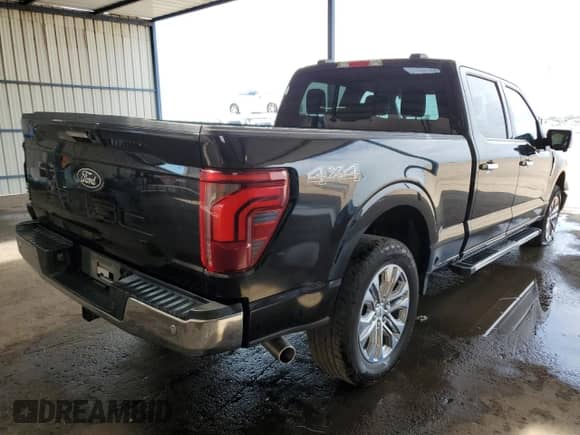 2024 Ford F-150 Lariat с VIN 1FTFW5L59RKD28385, выставлен на аукционе Copart как лот 71002725 с пробегом 34 922 миль миль и Чистый • Clean title. История ставок и продаж доступна на DreamBid. Изображение 3.