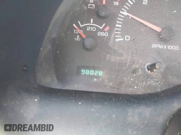2001 Dodge 1500 z VIN 3B7HC13Y41G771057, wystawiony jako IAAI lot #42592733 z przebiegiem 98 028 mil mil oraz . Historia ofert i sprzedaży dostępna na DreamBid. Obrazek 15.