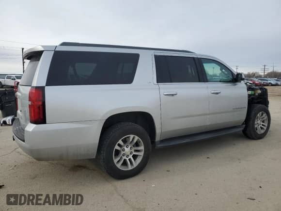 2015 Chevrolet Suburban с VIN 1GNSKHEC5FR285455, выставлен на аукционе Copart как лот 44038555 с пробегом 137 711 миль миль и Списание • Salvage title. История ставок и продаж доступна на DreamBid. Изображение 3.