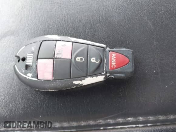 2010 Dodge 1500 SLT z VIN 1D7RV1CP3AS197393, wystawiony jako IAAI lot #42492099 z przebiegiem 238 392 mil mil oraz . Historia ofert i sprzedaży dostępna na DreamBid. Obrazek 11.