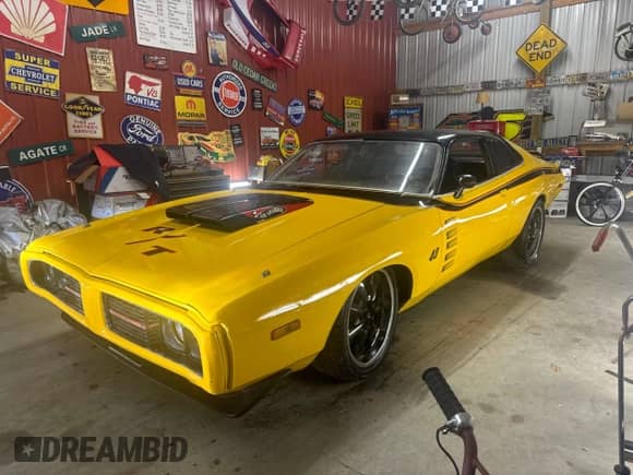1973 Dodge Charger with VIN WP29P3A300190, listed as a Copart auction lot 43860395 with 49,615 mi miles and Clean title. Bid and sale history available at DreamBid. Image 2.