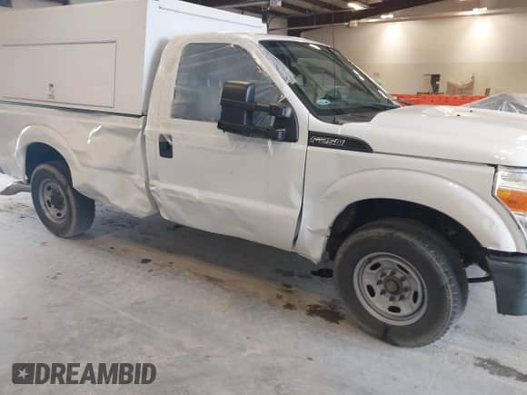 2016 Ford F-250 XL с VIN 1FTBF2A65GEC54175, выставлен на аукционе IAAI как лот 39594900 с пробегом 158 356 миль миль и . История ставок и продаж доступна на DreamBid. Изображение 6.